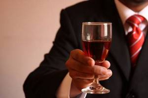 10 распространенных мифов об алкоголе. Не дай ввести себя в заблуждение!