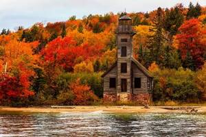 12 чарующих пейзажей, которые доказывают, что осень — гениальная художница!