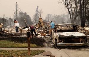 20 фото, демонстрирующие ужасающие последствия лесных пожаров в Калифорнии.