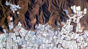 25 невероятных спутниковых снимков, от которых перехватывает дыхание. Вот как всё выглядит сверху!