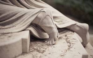 Этот памятник на римском кладбище известен во всём мире. Его история заставляет вздрогнуть!