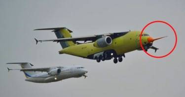 Этот самолет — гордость украинских авиаконструкторов! Вот зачем ему нужно на носу странное копье.