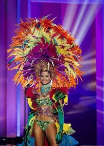 Финалистки конкурса «Мисс Вселенная» в национальных костюмах. Просто загляденье!