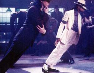 Коронный трюк Майкла Джексона казался настоящей магией... Вот как он ЭТО делал!