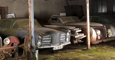 Забытая коллекция ретро-автомобилей ржавела 50 лет на старой ферме. Эта находка стоит миллионы!