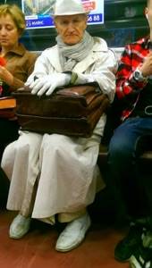 Без таких ярких персонажей жить было бы скучно! 30 отчаянных модников из петербургского метро.