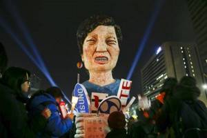 Бывшего президента Кореи приговорили к 24 годам тюрьмы. Причина — коррупция!