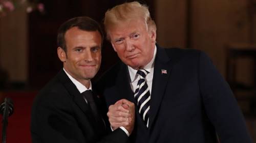 Меланья Трамп показала стройные ножки президенту Франции