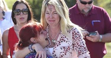 Около 50 раненых и 17 погибших. Очередная кровавая бойня в школе во Флориде.
