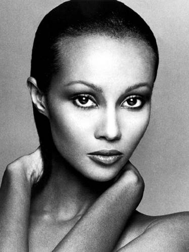 Знакомься, Иман — первая темнокожая модель, которая сделала Африку модной